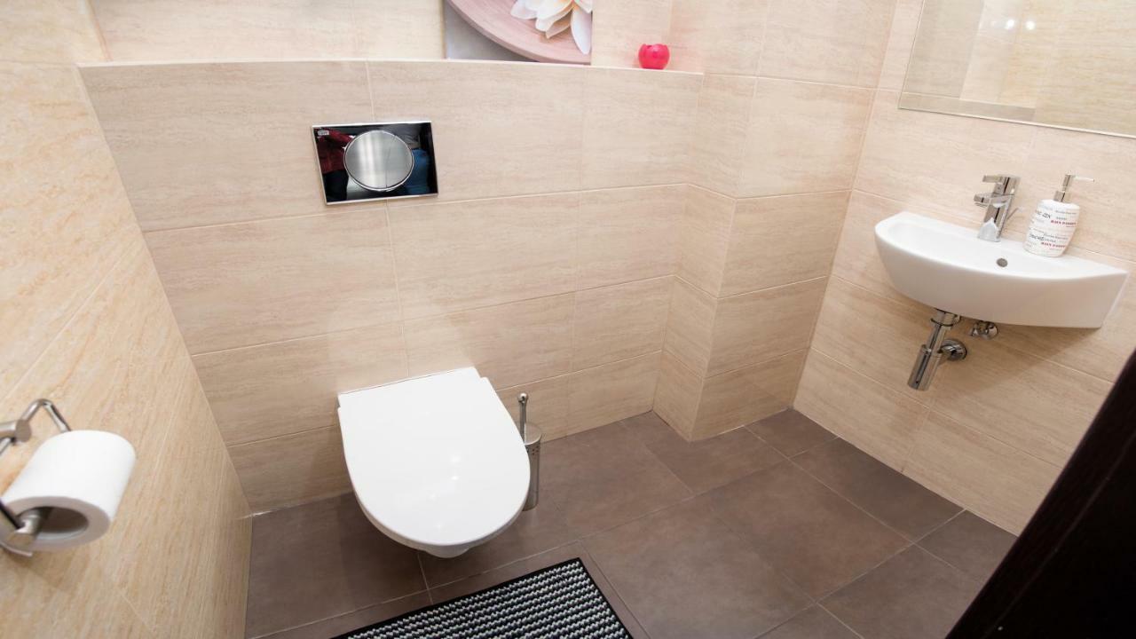 Dekart Arkadia Apartments Varsovia Exterior foto